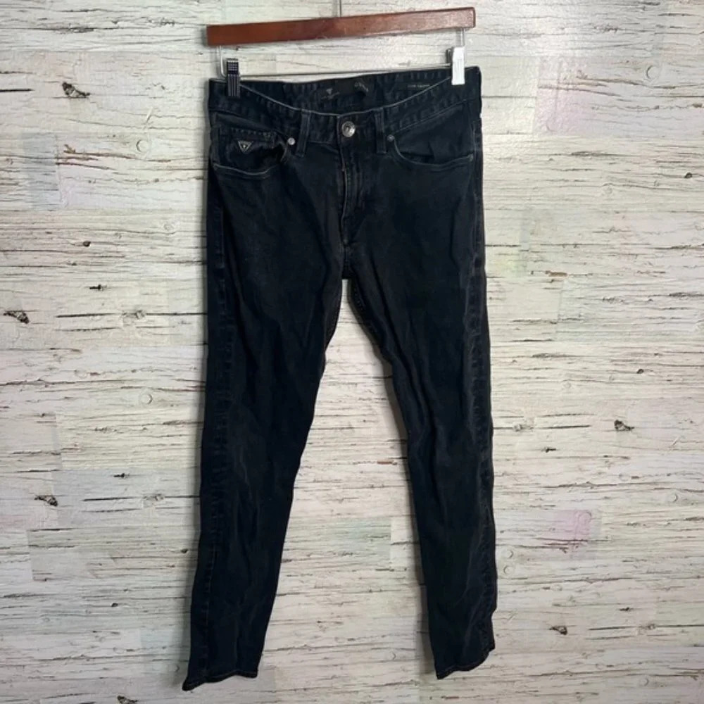 Guess slim tapered  black jeans size 29